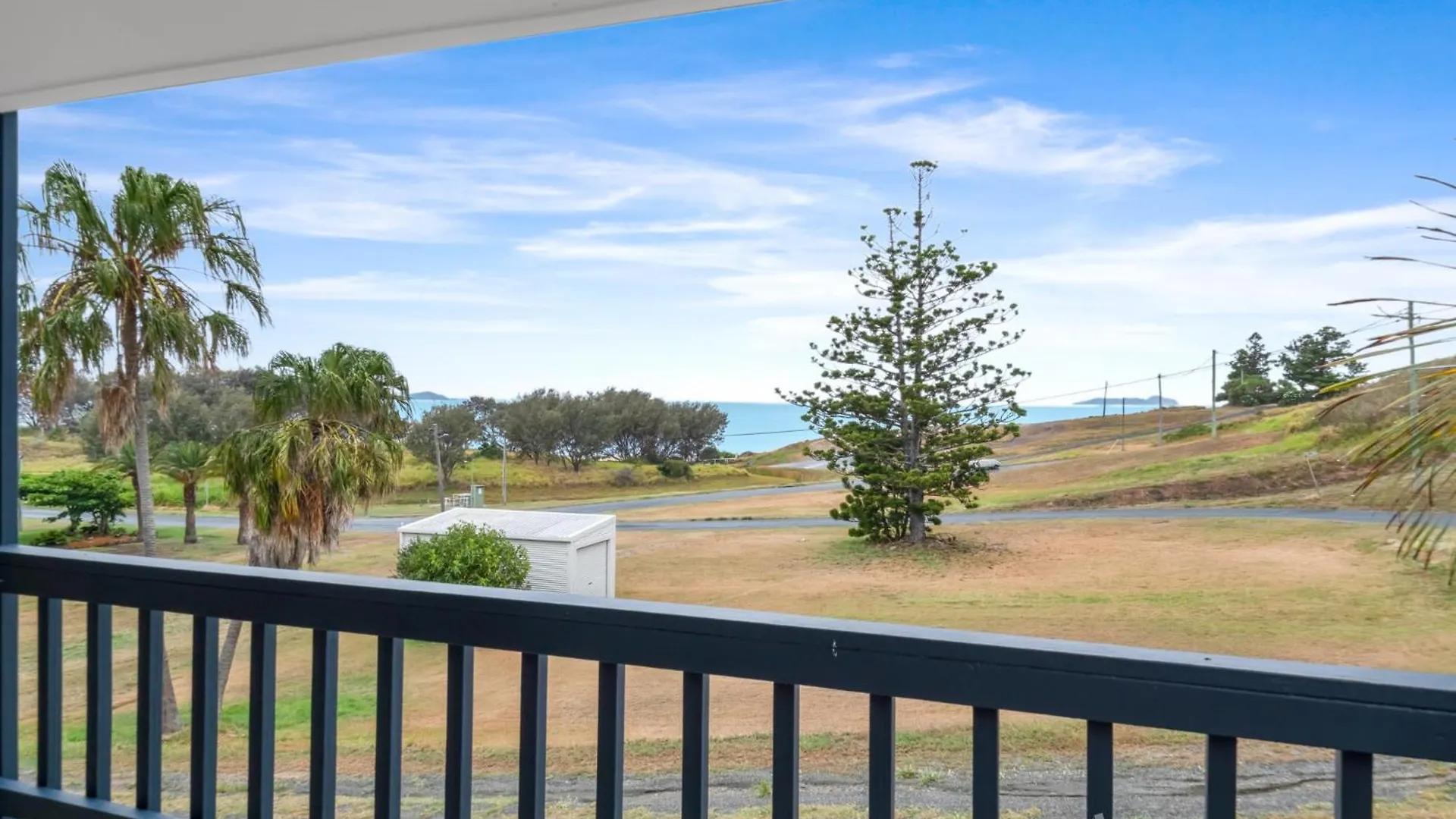 Rocky Retreat At Emu Park Villa