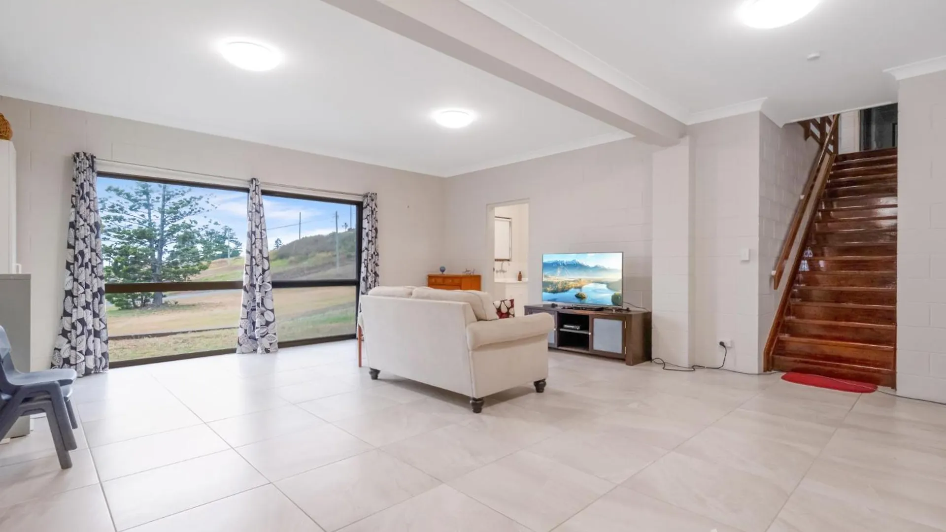 Holiday home Rocky Retreat At Emu Park Villa